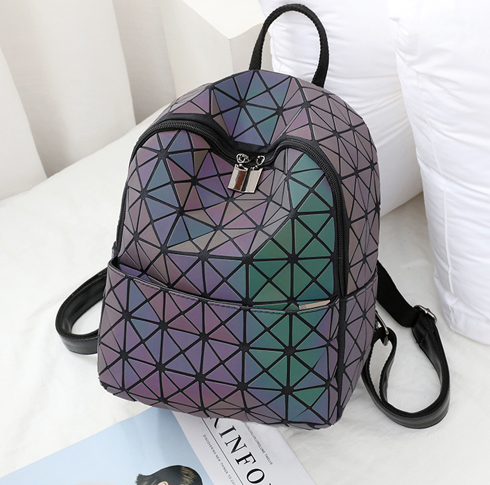 2021 Luminous Women Backpacks Fashion Girl Daily Backpack Women's Package Geometry Sequins Folding Bags Mini Bag School Bagpack 2021 Luminous Women Backpacks Fashion Girl Daily Backpack Women's Package Geometry Sequins Folding Bags Mini Bag School Bagpack